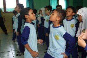 Lomba-17an-02