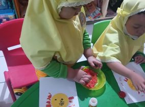 Kreasi Kepala Singa Adik-adik KB Permata Hati