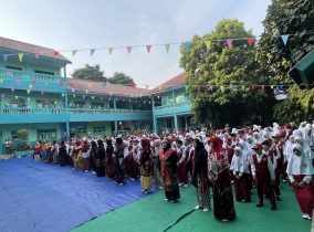 MPLS SD Islam Permata Hati Tahun Ajaran 2026/2027 Resmi Dimulai dengan Penyambutan Meriah MPLS SD Islam Permata Hati Tahun Ajaran 2026/2027 Resmi Dimulai dengan Penyambutan Meriah